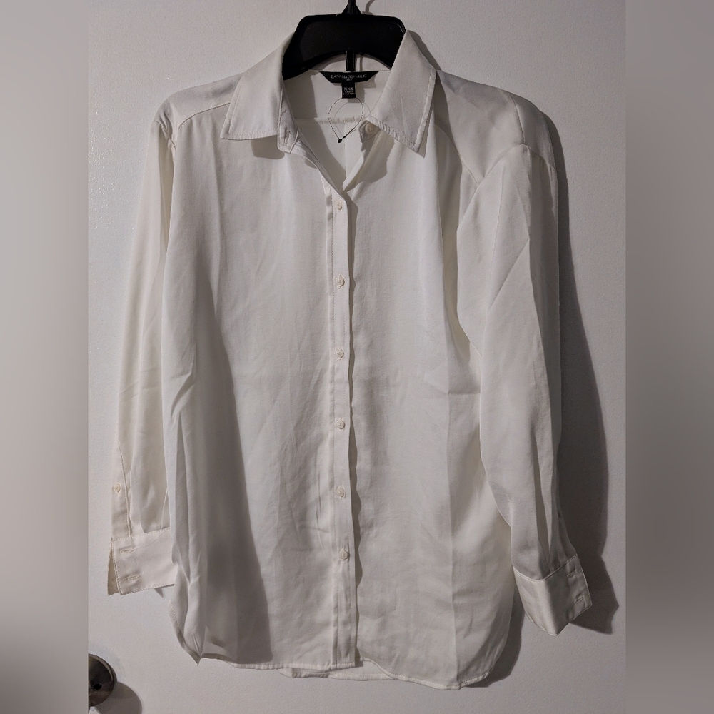Banana Republic Factory Silky Button Down
